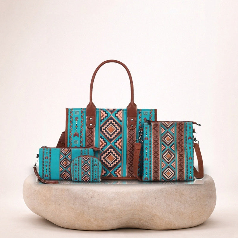 Set de sacs à motif géométrique SAKIWE, coloris Turquoise, lot de 4 pièces – présenté sur un socle en pierre crème