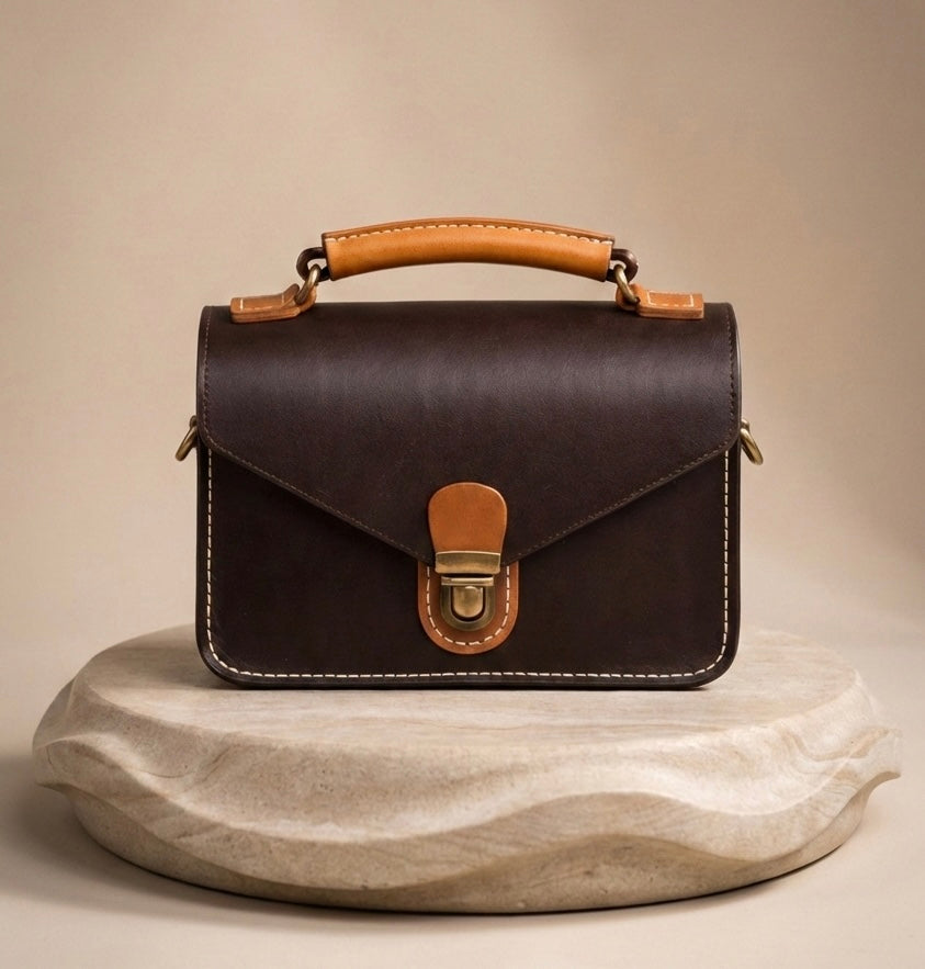 Sac à main Enveloppe Style Burocrate  _ SAKIWE