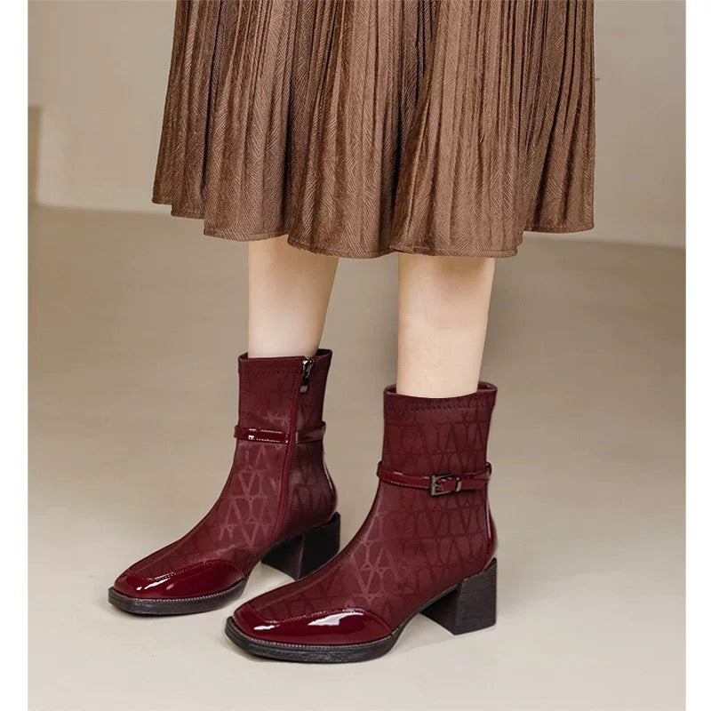 Bottines cuir laqué bout carré Femme Fatale vue dos - Sakiwé