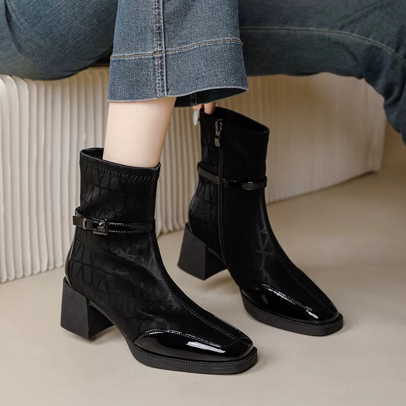 Bottines Femme Fatale Collection hivernale– Bout Carré & Finition Laquée