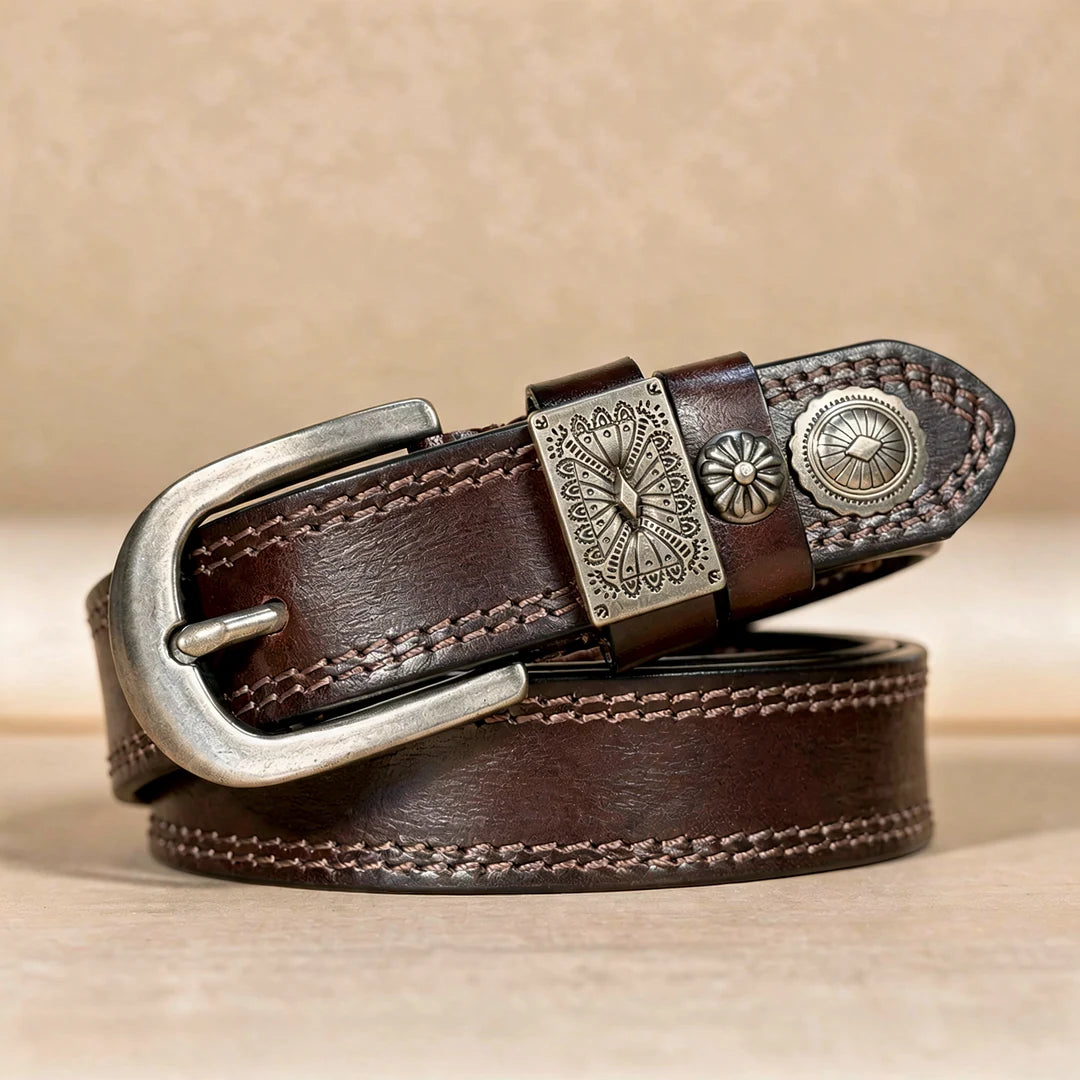 Ceinture cuir marron détail couture double et médaillon Image