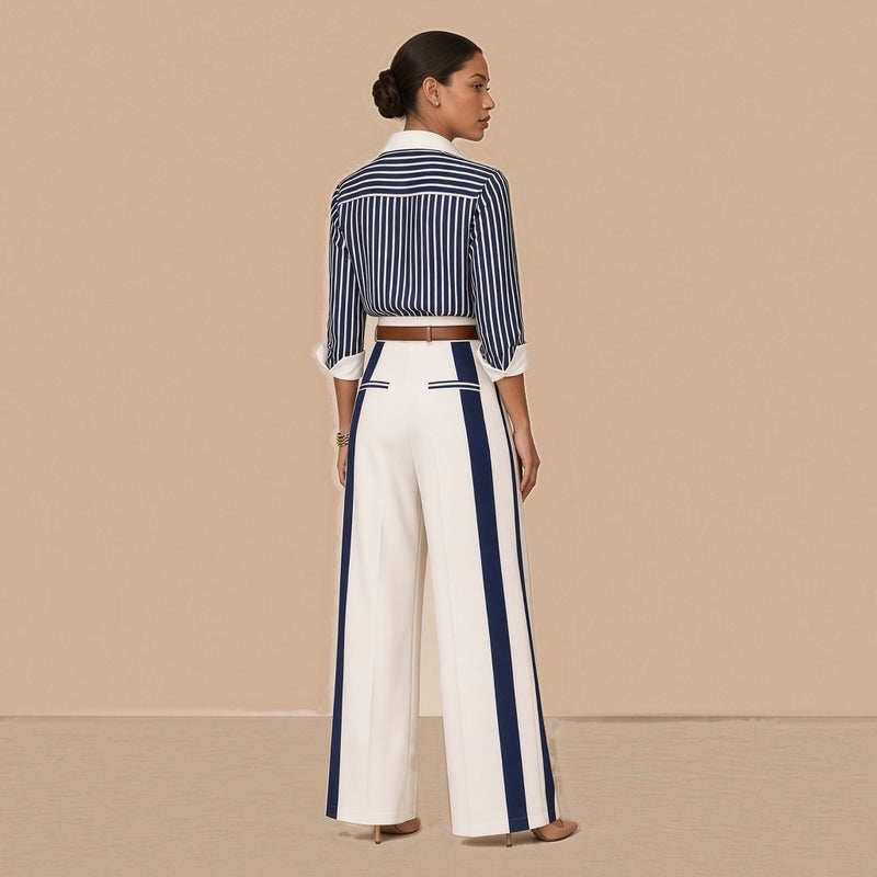 Ensemble chemise rayée et pantalon large à bandes avec ceinture SAKIWE, bleu marine et blanc, vu de dos