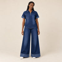 Ensemble en jean femme bleu foncé, haut à manches courtes et pantalon large, vue de face