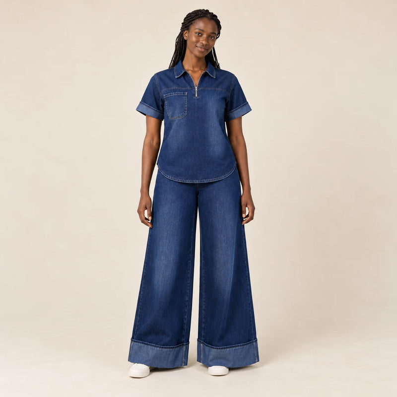 Ensemble en jean femme bleu foncé, haut à manches courtes et pantalon large, vue de face