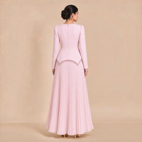 Ensemble rose poudré, vue de dos avec couture milieu