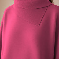 Ensemble haut chauve-souris plissé et pantalon large court, fuchsia, détail du col montant replié – SAKIWÉ