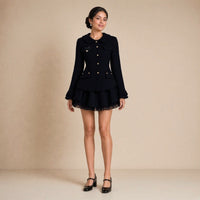 Ensemble veste à col Claudine et basque, jupe courte à volant de tulle