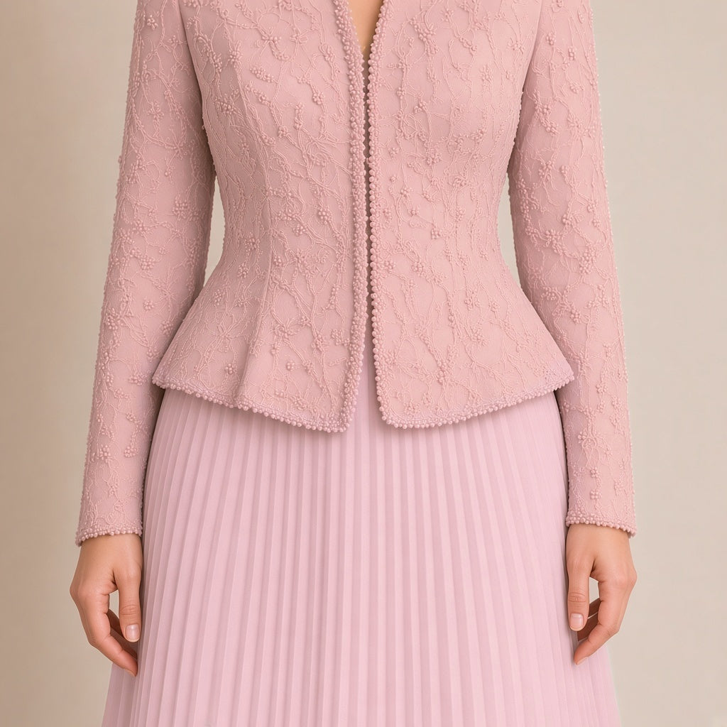 Ensemble veste cintrée en dentelle perlée et jupe longue plissée, rose, détail de la veste en dentelle perlée – SAKIWÉ