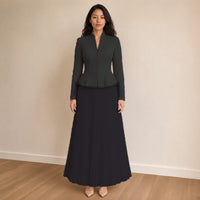 Ensemble veste cintrée en dentelle perlée et jupe longue plissée, noir, vue de face – SAKIWÉ