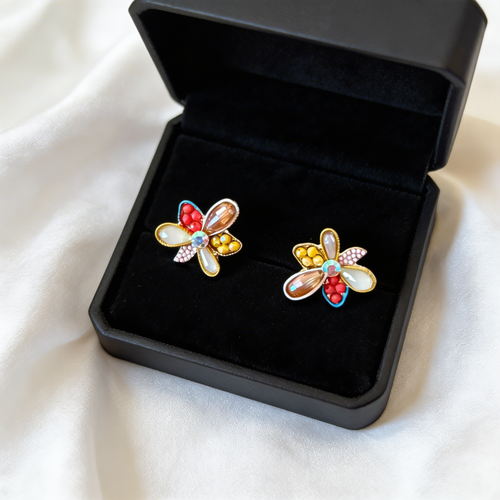 Boucles d'Oreille Cuir Minimaliste vue face - Sakiwé