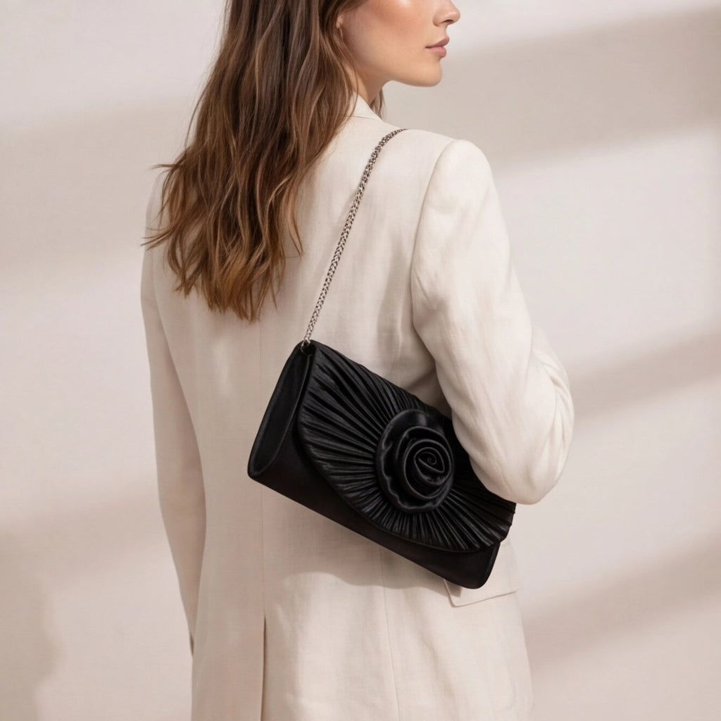 Pochette plissée noir rouge à fleur