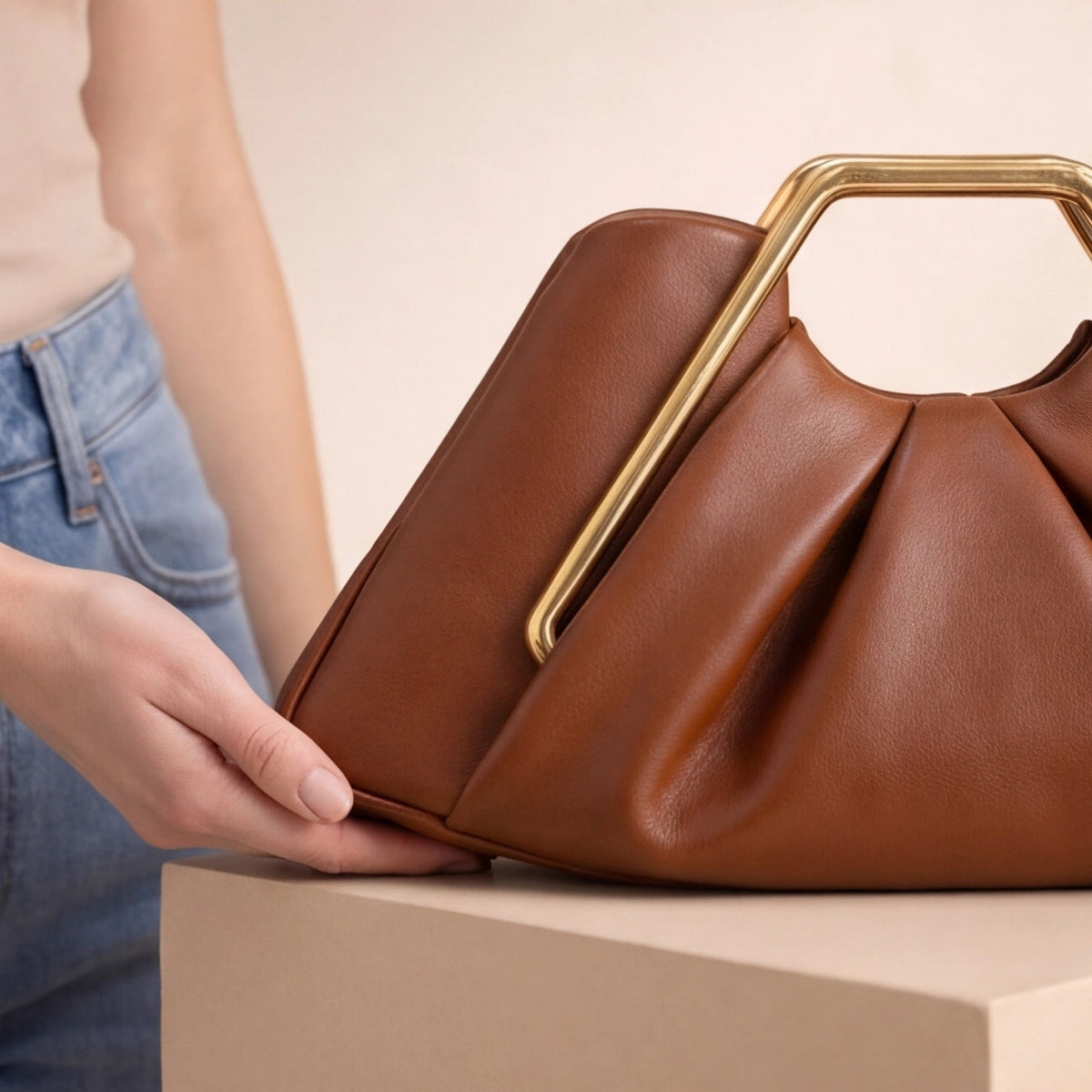 Pochette compacte effet cuir