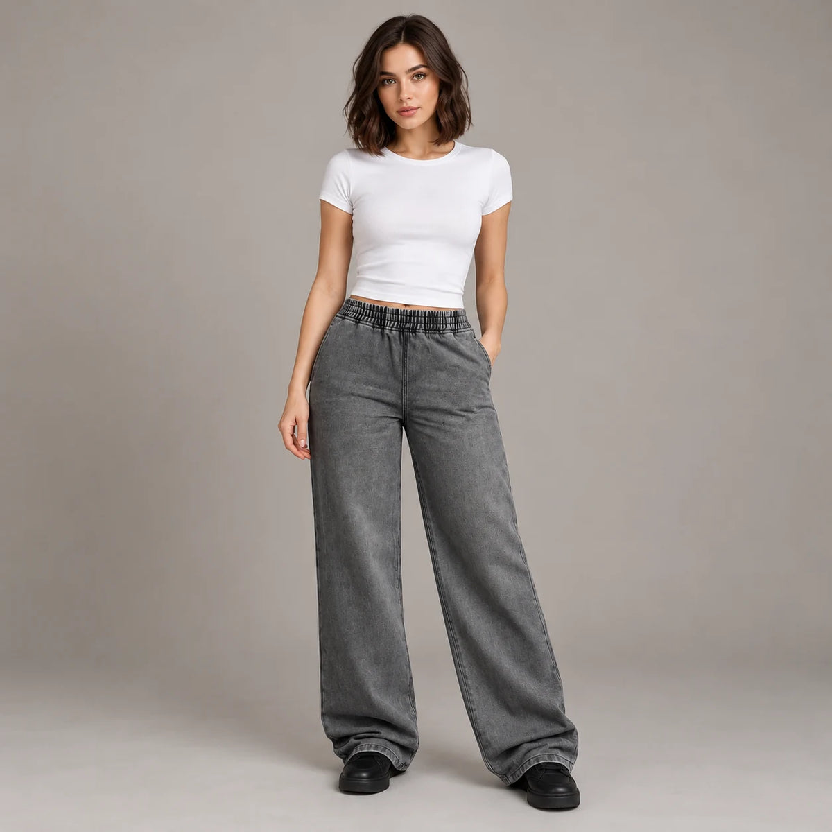 Jean droit gris délavé à taille élastique, vue de face