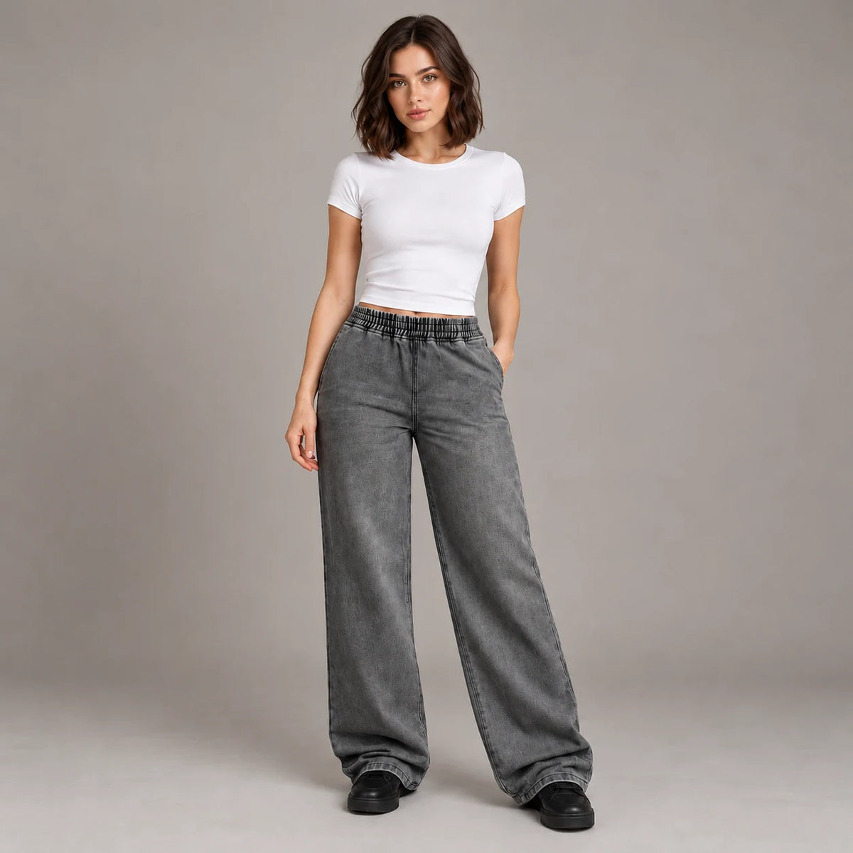 Jean droit gris délavé à taille élastique, vue trois quarts