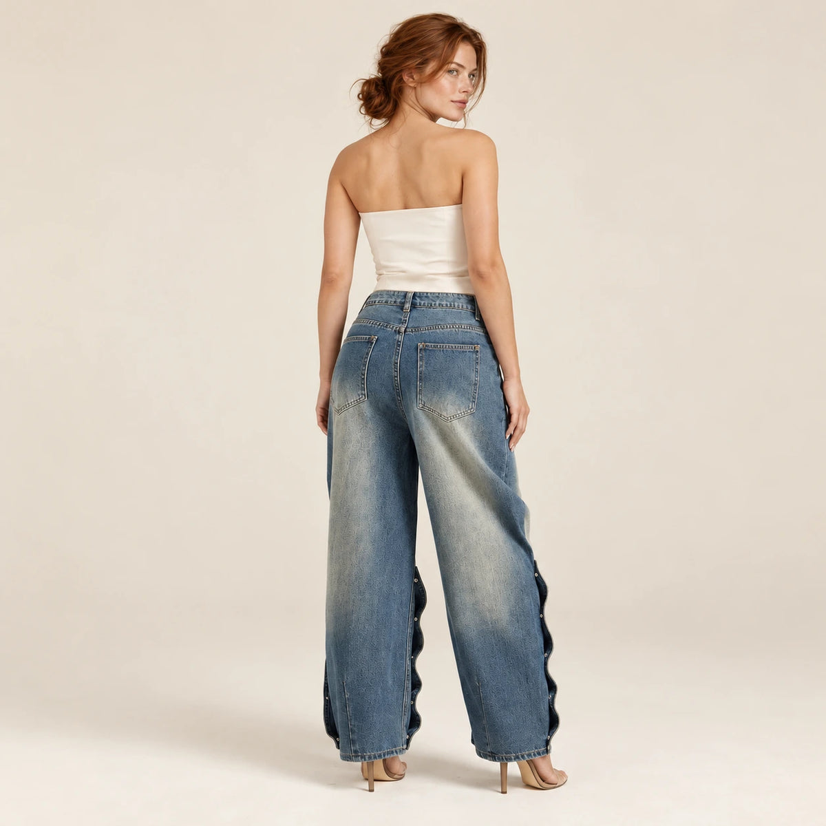 Jean large bleu vintage, vue arrière du pantalon
