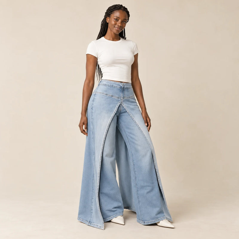 Jean bleu clair à panneaux croisés et jambes larges, vue trois quarts