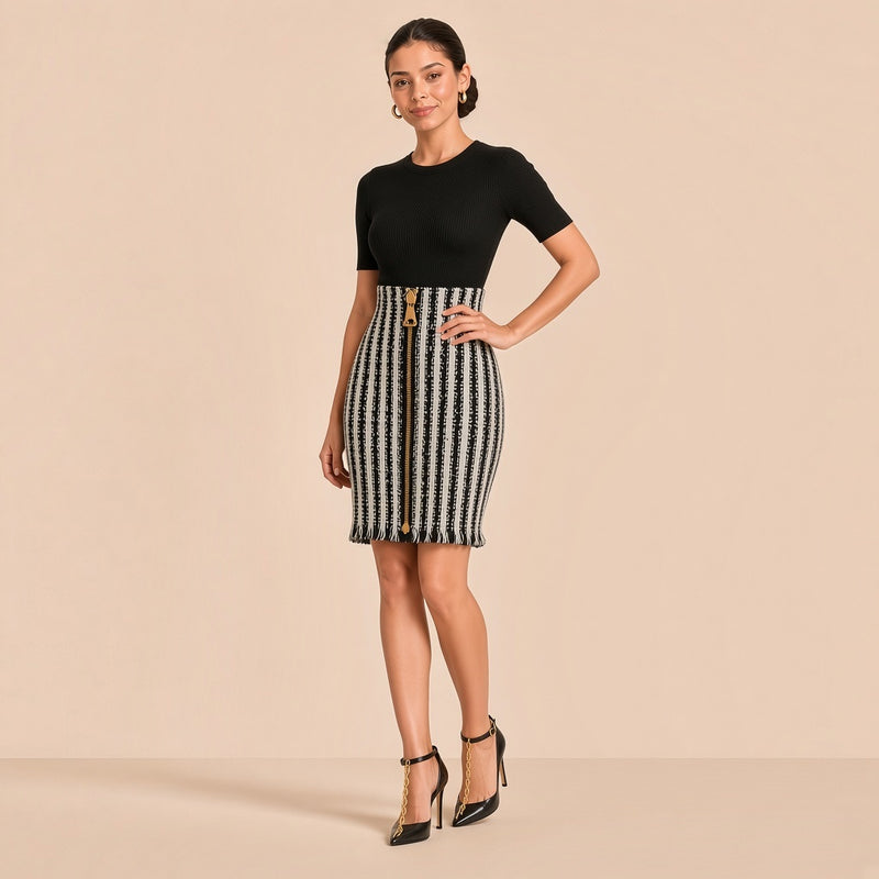 Jupe crayon en tweed noir et blanc, vue de trois quarts