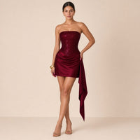 Mini robe bustier corset à strass et jupe en satin drapée