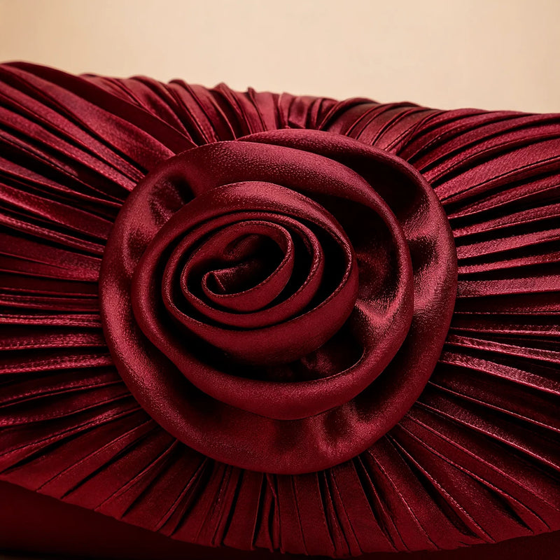 Pochette satin bordeaux détail rosette plissée