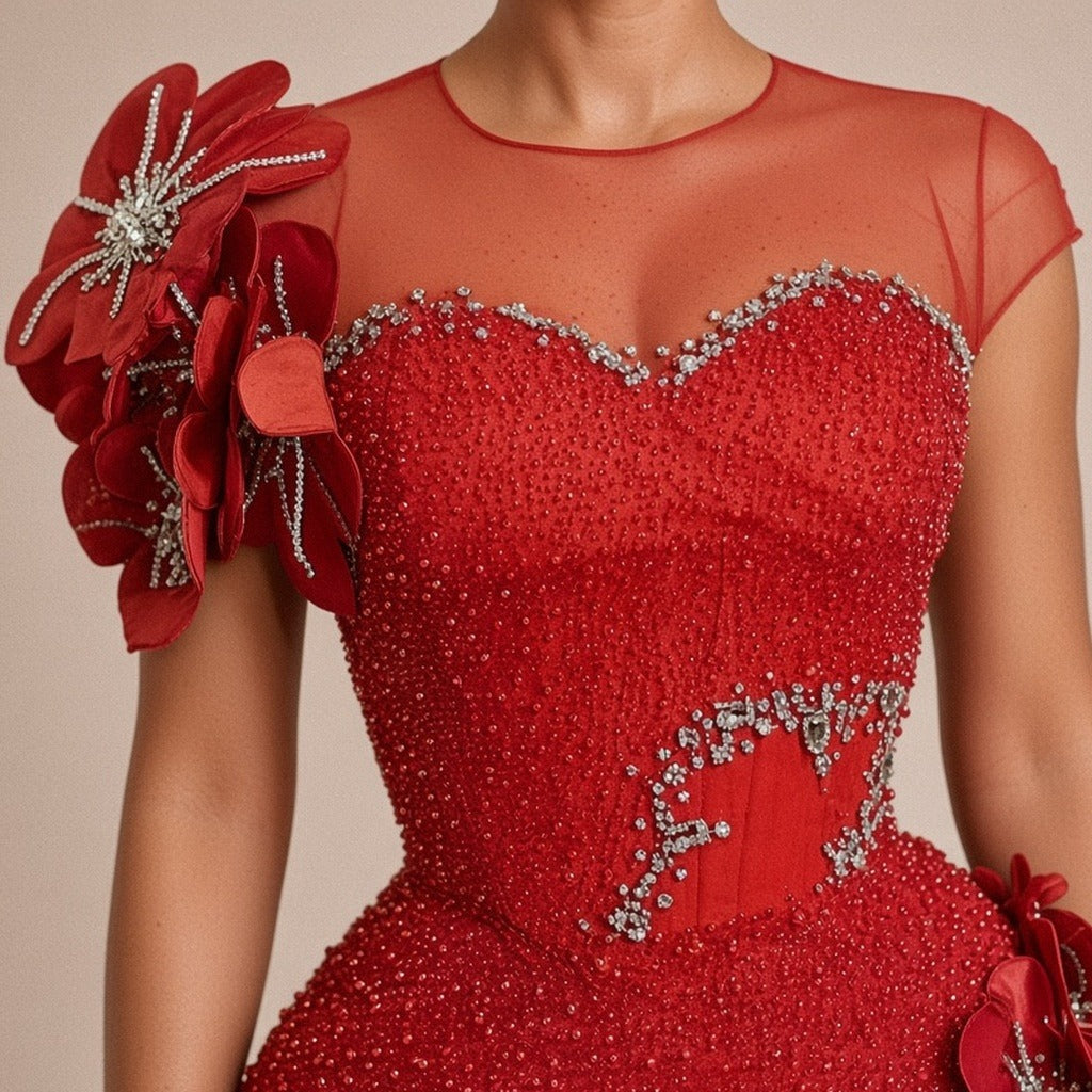 Robe de cocktail courte rouge perlée à fleurs 3D et manches en tulle, détail du bustier perlé et des fleurs à l'épaule – SAKIWE