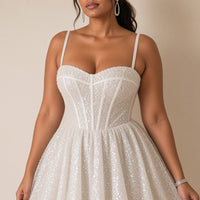 Robe de mariée courte pailletée à bustier corset, blanc, détail du bustier corset – SAKIWÉ