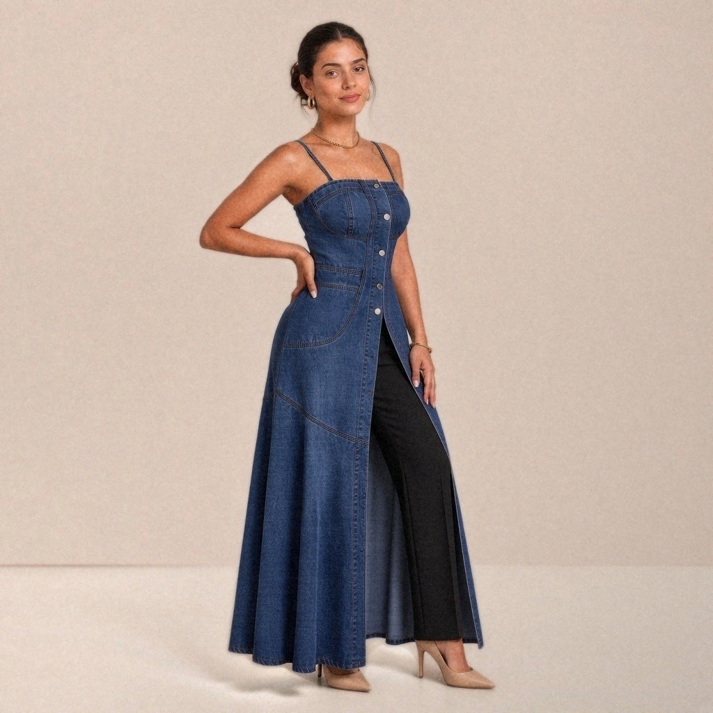 Robe longue en jean à bretelles SAKIWE, coloris bleu foncé, vue de face