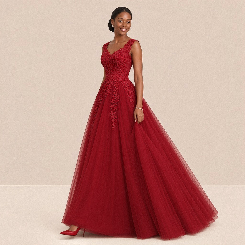 Robe de mariée princesse rouge en tulle, vue de trois quarts