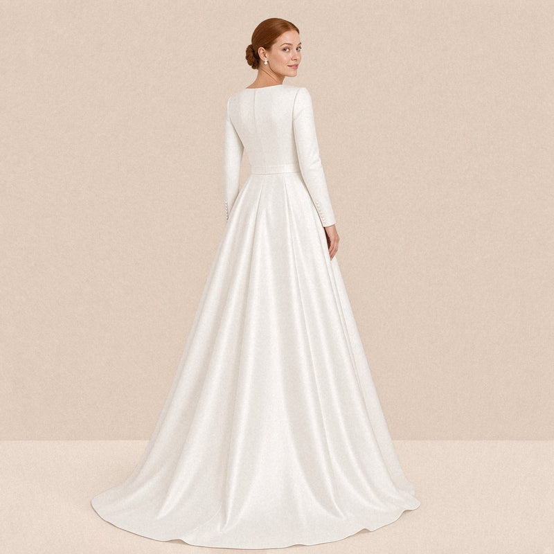 Robe de mariée en satin, vue de dos