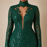 Robe de soirée sirène à sequins et col montant, vert foncé, détail du col montant et des sequins – SAKIWÉ