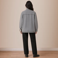 Veste en jean grise oversize, vue de dos – SAKIWÉ